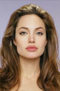 Square face hairstyle